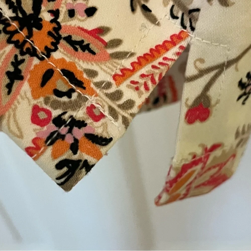 Rafaella Women's Stretch Paisley Floral Cropped Capris Pants - Red, Pink,Orange - Picture 4 of 13